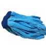 Detalle de fregona de microfibra azul de rizo largo 250g con alta absorción – AlvaMarket.